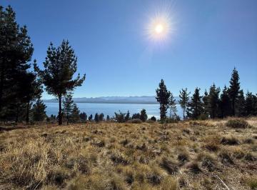 Terreno · 787m² · Terreno con Vista Al Lago, Desarrollo con - con
