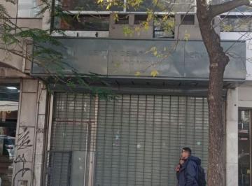 Local comercial , Balvanera · Balvanera Local en 3 Plantas