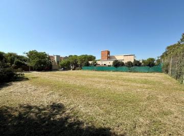 Terreno · 621m² · Terreno en Venta en El Balcón Valle Escondido, 621 m², Escritura