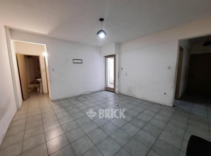 (A Reciclar) Viamonte Al 2200 - 48 m&sup2; Patio Cocina Completa