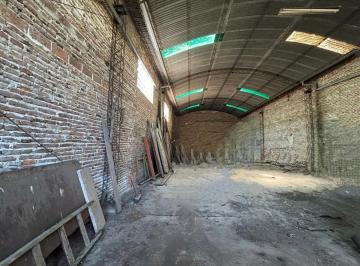 Bodega-Galpón · 213m² · Venta Amplio Galpon 400 m² Barrio Las Heras