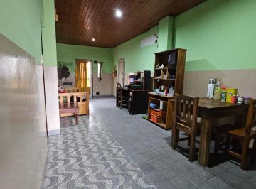 Casa · 115m² · 4 Ambientes · 1 Cochera · Venta Casa 199 m² 4 Amb con Patio y Cochera - Villa Lynch
