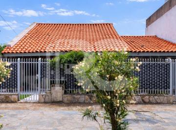 Casa · 600m² · 3 Ambientes · 2 Cocheras · Venta Casa de 3 Ambientes Zona Tablada