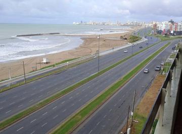 Departamento de 3 ambientes, Mar del Plata · Departamento de 3 Ambientes con Cochera Plena Vista Al Mar Zona Constitución en Alquiler