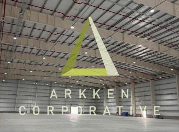 Bodega-Galpón · 3700m² · Nave Industrial en Alquiler en El Triangulo