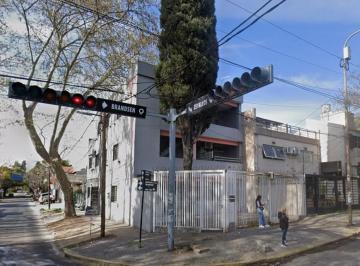 Departamento · 65m² · 3 Ambientes · 1 Cochera · Alquiler - Piso 3 Ambientes con Cochera en Brandsen Esq. Cevallos - Sin Expensas