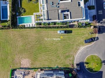 Terreno · 865m² · Terreno en Los Cardos