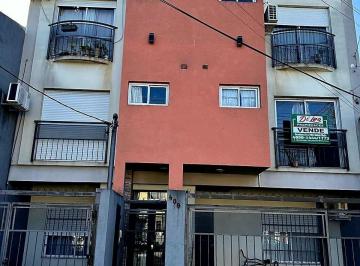 Departamento de 2 ambientes, La Matanza · Departamento de 45 m² con 1 Dormitorio en Venta en Villa Luzuriaga
