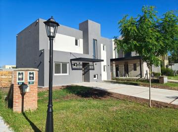 LEP-LE1-55659_2 · Casa en Pilar Barrio Privado