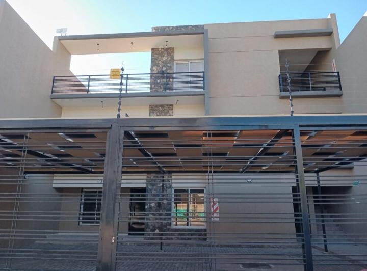 Departamento · 67m² · 4 Ambientes · 1 Cochera