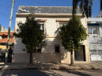 PH · 73m² · 3 Ambientes · PH en Venta 3 Ambientes Isla de Olivos