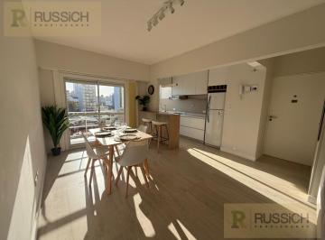 Departamento · 53m² · Departamento en Venta 3 Ambientes Al Contrafrente con Balcon Saliente