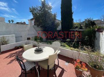 Casa · 212m² · 4 Ambientes · 2 Cocheras · Casa en San Andrés
