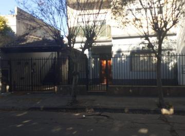 PH de 3 ambientes, Morón · Alquiler – PH de 3 Ambientes en Planta Baja