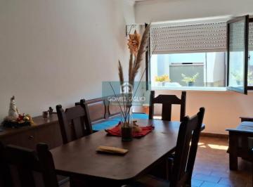 Departamento · 69m² · 4 Ambientes · Departamento 4 Amb con Espacio de Cochera Barrio Las Lilas