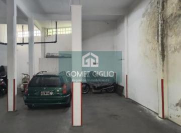 Garage · 12m² · Cochera Fija en Chauvin