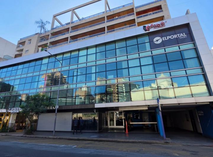 Oficina comercial · 130m²