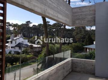 Foto1 · Venta Apartamento 2 Dorm. Playa Mansa, Parada 17