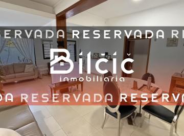 Casa · 130m² · 4 Ambientes · 1 Cochera · Casa en Venta de 4 Amb Lanús Oeste