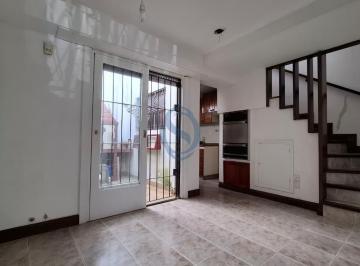 Departamento · 80m² · 3 Ambientes · 1 Cochera · Alquier 24 Meses - Casa de Tres Ambientes en Dos Plantas con Cochera - Roca 3004 - San José