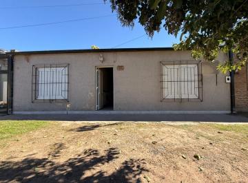 Casa · 80m² · 3 Ambientes · Alquiler de Propiedad en Santo Tome