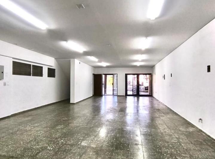 Local comercial · 90m²