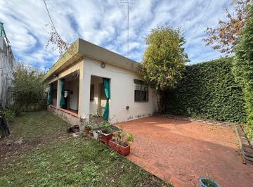 Casa · 89m² · 3 Ambientes · En Venta - Casa a Reciclar - Barrio General Jose de San Martin