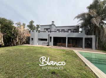 Casa · 280m² · 5 Ambientes · 2 Cocheras · Casa en Venta en La Peregrina, Pilar, G. B. a. Zona Norte