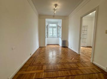 Oficina comercial · 69m² · 5 Ambientes · Alquiler Oficina Apto Profesional Al Frente de 5 Ambientes Sobre Av Cordoba - Retiro