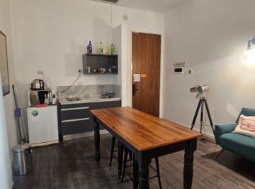 Departamento · 40m² · 1 Ambiente · Alquiler Temporario de Departamento Monoambiente con Amenities en Palacio Raggio, San Telmo