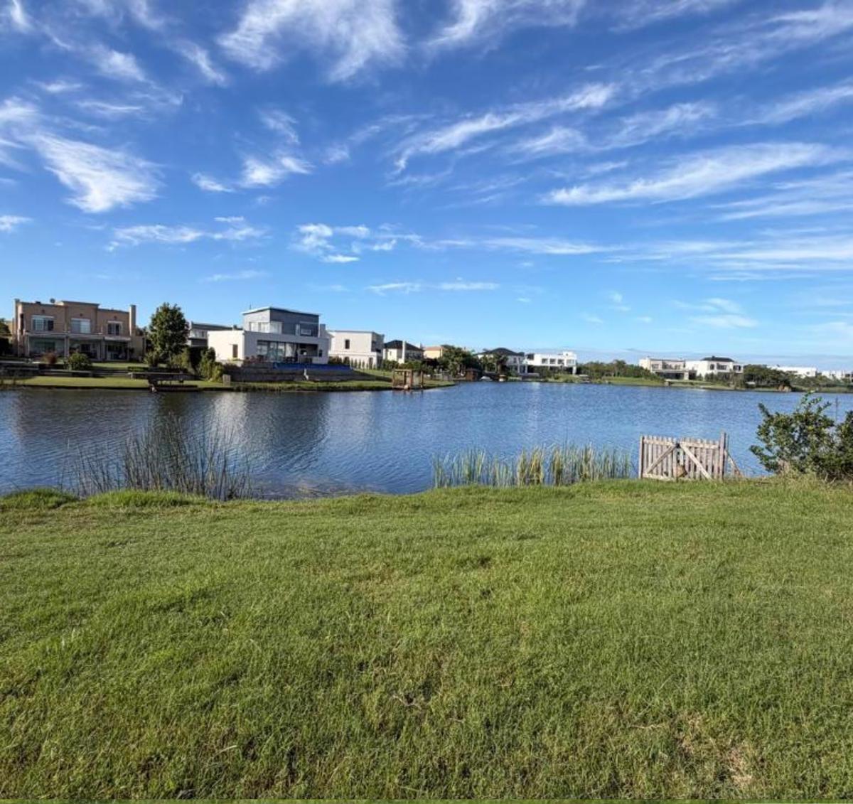 Barrio Vistas - Puertos del Lago - Avenida de los Lagos al 100, Vistas, El Cazador