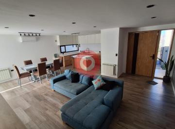 Casa · 155m² · 4 Ambientes · 1 Cochera · Venta Casa en Neuquén Capital. Monte Hermoso Al 3000