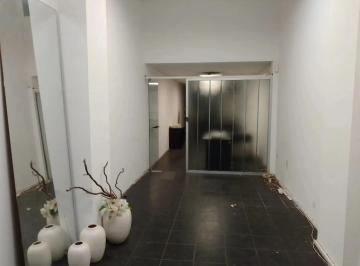 Local comercial , Flores · Local en Alquiler en Pleno Foco Comercial.