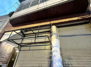 Local comercial 95m² Alquiler Flores Norte · Local en Alquiler en Pleno Foco Comercial.