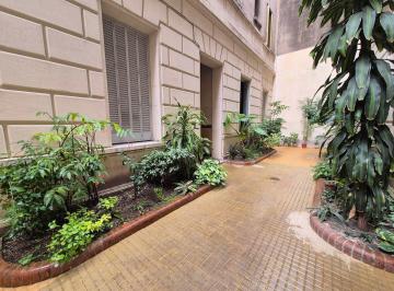 Departamento · 76m² · 4 Ambientes · Venta Dpto 4 Amb a Refaccionar - Monserrat