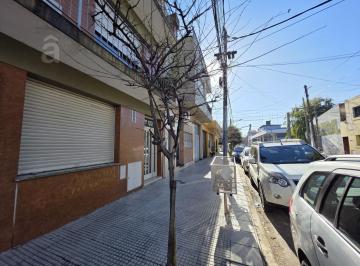 Departamento · 48m² · 2 Ambientes · 1 Cochera · Departamento en Villa Ballester - Venta - Dos Ambientes C/ Cochera.