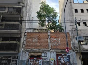 Terreno · 110m² · Terreno en Venta en Recoleta. Planos Aprobados. 100% Canje por m².