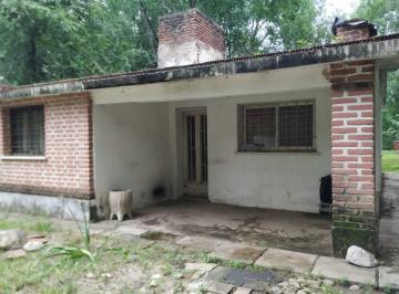 Casa de 3 ambientes, Cosquín · Casa con Gran Terreno en Cosquín - Oportunidad
