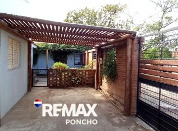 Casa · 180m² · 4 Ambientes · 1 Cochera · Venta Casa 3 Dorm. - Zona Sur