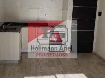 Departamento · 42m² · 2 Ambientes · Dpto 2 Amb. Primer Piso Al Frente Ubicado en El Corazon de Muñiz