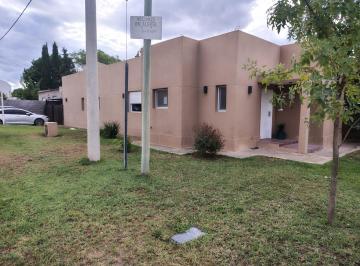Casa de 2 ambientes, Bahía Blanca · Excelente Propiedad en Barrio Los Horneros