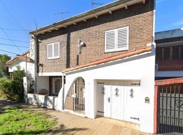 Casa · 166m² · 4 Ambientes · 1 Cochera · Casa 4 Ambientes con Garage
