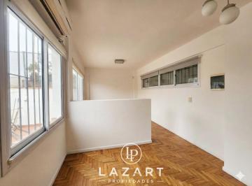 Oficina comercial · 26m² · 1 Ambiente · Oficina Comercial con Espectacular Terraza Propia! Piso Alto Excelente Luz