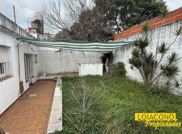 Casa de 3 ambientes, Villa Lugano · Casa 3amb C/jardín, Gje y Fondo Libre en Venta - Falucho San Luis 5000 - Loiacono Propiedades