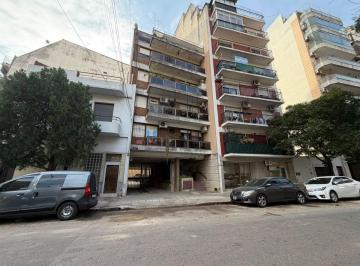 Departamento · 32m² · 2 Ambientes · 1 Cochera · Venta 2 Ambientes en Caballito con Cochera - Muy Luminoso