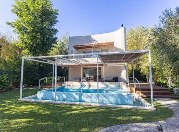Casa · 180m² · 6 Ambientes · 2 Cocheras · Venta Casa 6 Amb C/ Amarra Propia Boat Center, Tigre