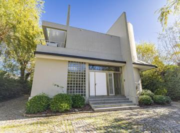 Casa · 180m² · 6 Ambientes · 2 Cocheras · Venta Casa 6 Amb C/ Amarra Propia Boat Center, Tigre