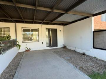 Casa · 150m² · 4 Ambientes · 2 Cocheras · Alquilo Duplex de 3 Dorm. en Miradores de Manantiales