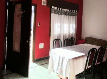 Living Comedor PB · Casa con Departamento en Planta Alta a m de Bv. Los Granaderos