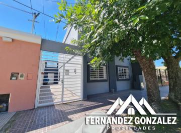 Departamento de 2 ambientes, Lomas de Zamora · Alquiler de Departamento en Banfield de 2 Amb. en Excelente Estado. Bajas Expensas